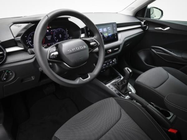 Skoda Fabia Drive 1.0 TSI Navi ACC
