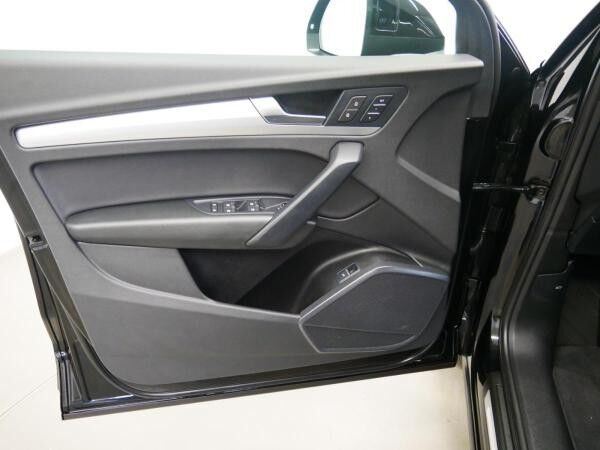 Audi Q5 Sportback 40 TFSI quattro S line S tro. LED AHK PANO