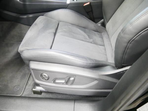 Audi Q5 Sportback 40 TFSI quattro S line S tro. LED AHK PANO