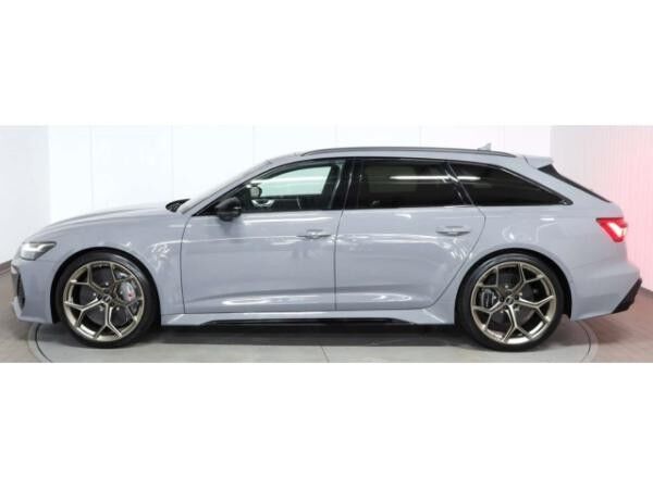 Audi RS6 Avant TFSI quattro Performance UPE: 184.480,- €