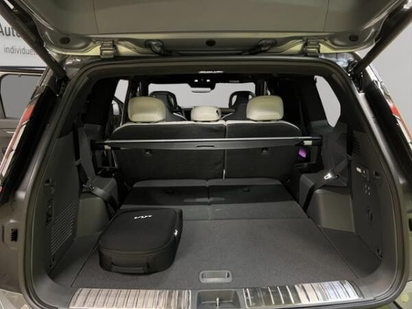 Kia EV9 4WD GT-Line Launch Edition 7S Pano AHK Tritt