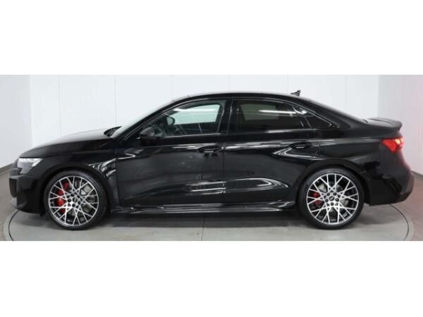 Audi RS3 Limousine TFSI quattro
