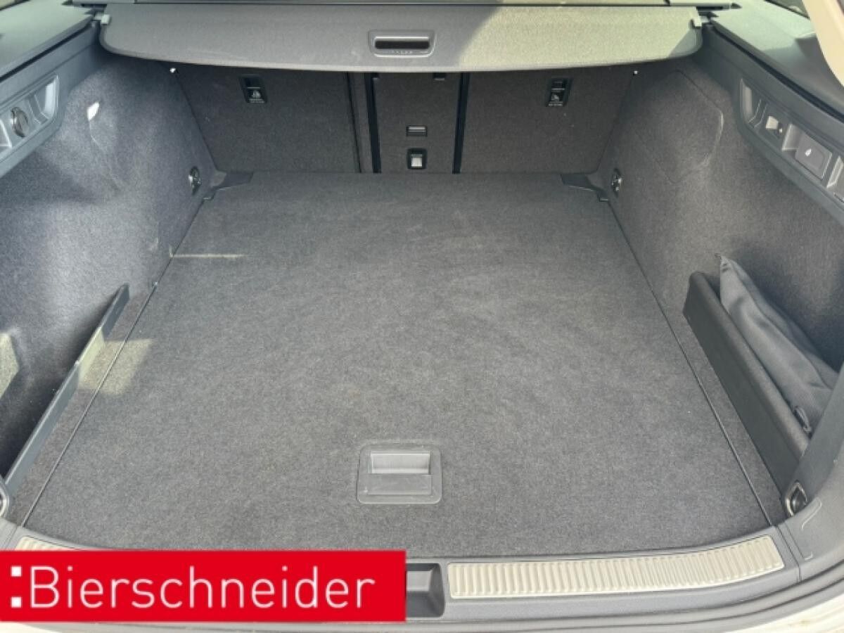 Volkswagen Passat Variant 1.5 eTSI DSG Business LED NAVI AHK SIDEASSIST PARKASSIST SHZ