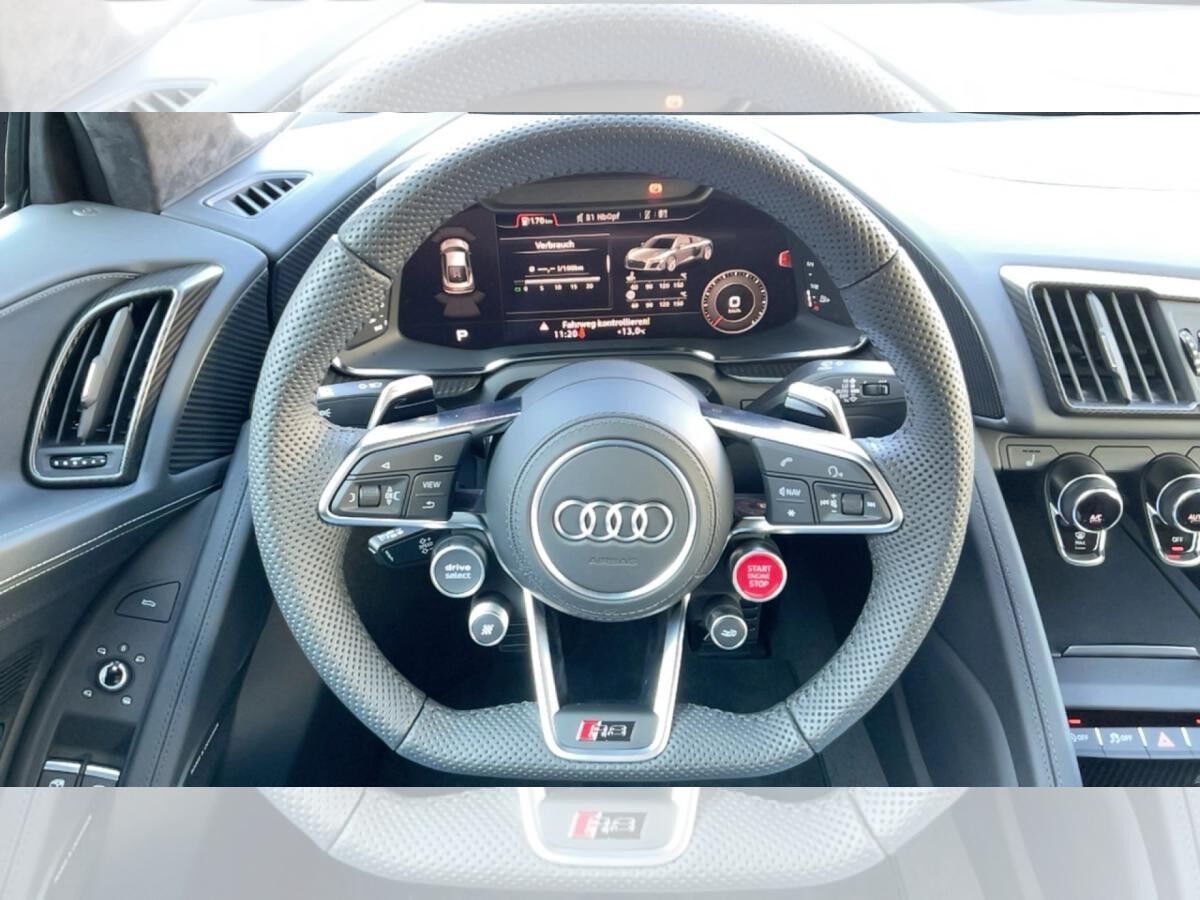 Audi R8 Coupe V10 performance quattro S tronic