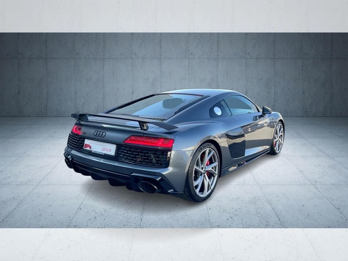 Audi R8 Coupe V10 performance quattro S tronic