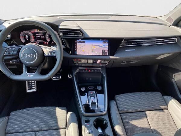 Audi A3 allstreet 35 TDI S tronic AHK Matrix ACC Keyl