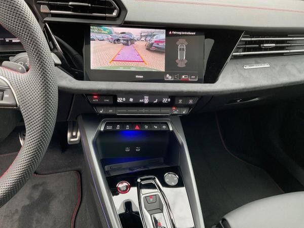 Audi S3 Sportback TFSI SONOS Pano HUD Akrapovic