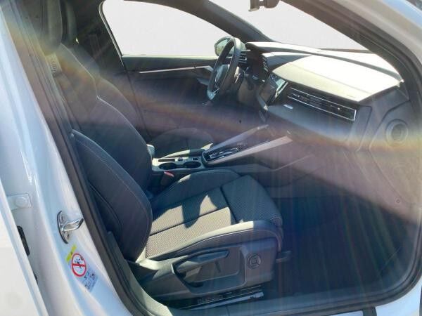 Audi A3 allstreet 35 TDI S tronic AHK Matrix ACC Keyl