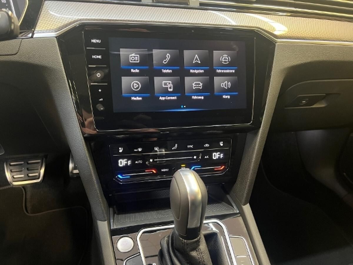 Volkswagen Passat Variant Alltrack 2.0 TDI DSG 4M AHK Pano