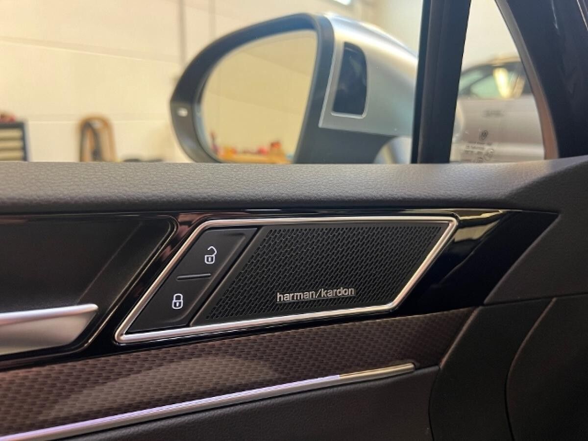 Volkswagen Passat Variant Alltrack 2.0 TDI DSG 4M AHK Pano