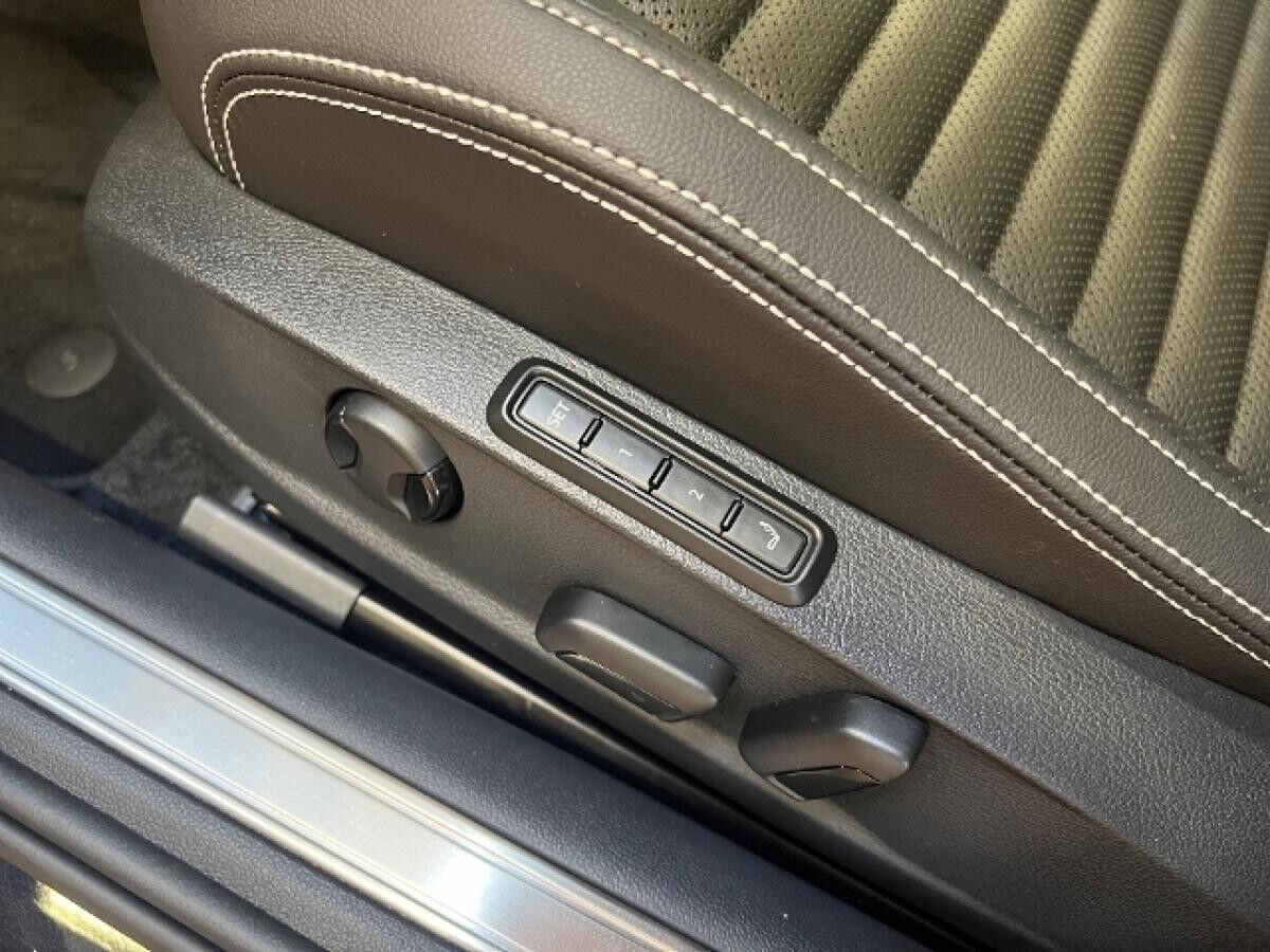 Volkswagen Passat Variant Alltrack 2.0 TDI DSG 4M AHK Pano