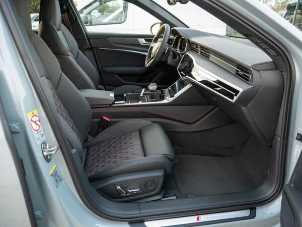 Audi A6 Avant S line 50 TDI quattro