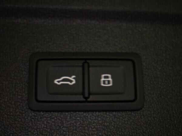 Audi A6 Avant S line 50 TDI quattro