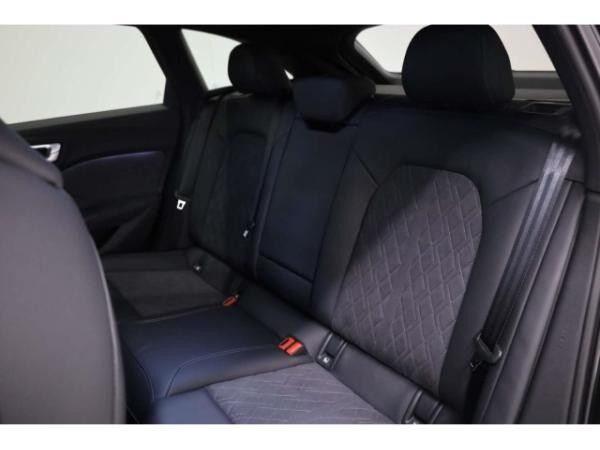 Audi A5 Avant TFSI quattro S line edition one UPE: 79.140,- €