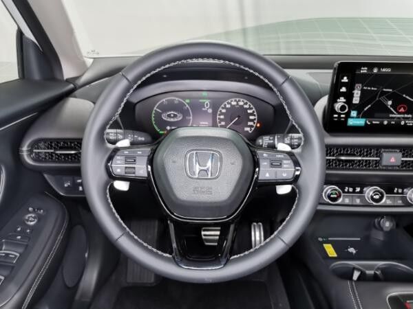 Honda ZR-V Sport Automatik +Sitzheizung+Navi+Black-Emblem-Paket
