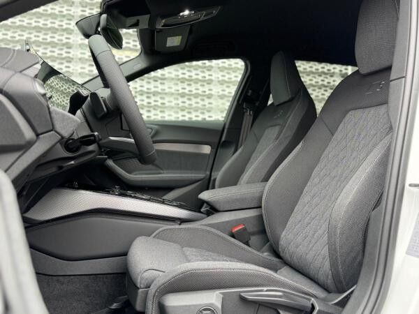 Audi A5 Avant TFSI quattro SLINE*BUSINESS*AKUSTIK*CARPLAY
