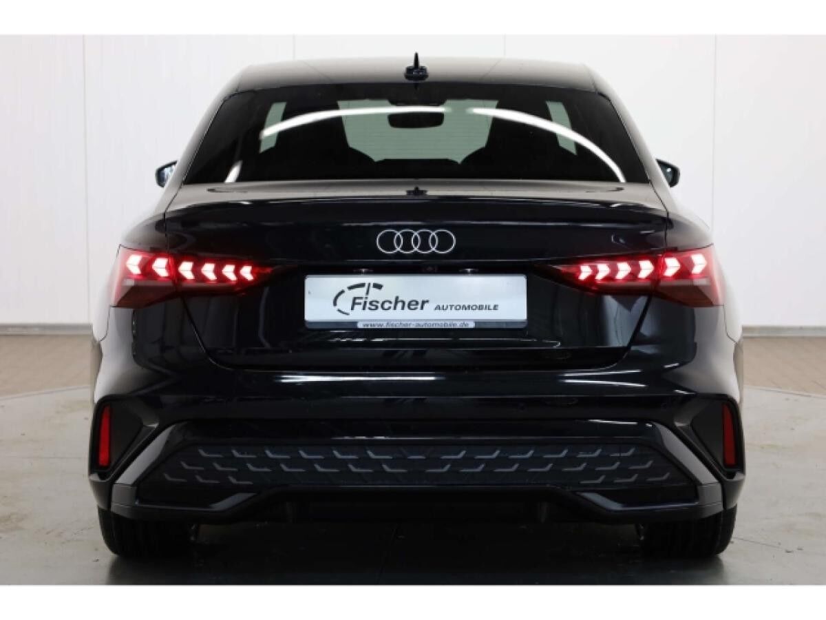 Audi A3 Limousine 35 TFSI S line