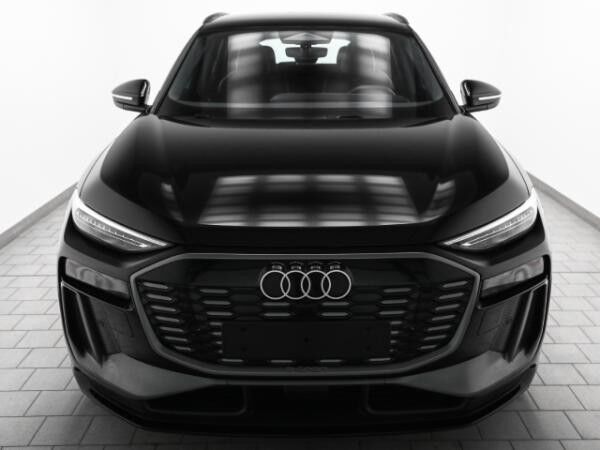 Audi Q6 e-tron 55 quattro AHK Matrix TechPlus Beifahrerdisplay
