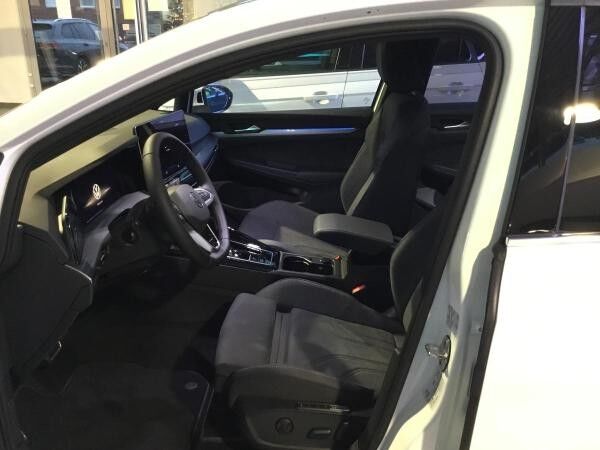 Volkswagen Golf EDITION 50 *SOFORT VERFÜGBAR!*GEWERBE-LEASING!* 1,5 l eTSI OPF 110 kW (150 PS) 7-Gang-Doppelkup