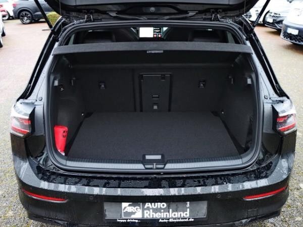 Volkswagen Golf R-Line 2,0 l TDI DSG/BUSINESSP./KOMFORTP./PANO/MATRIX