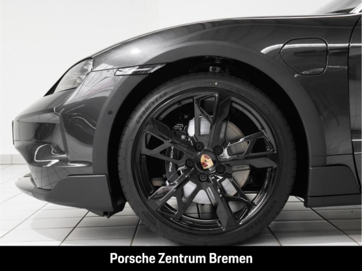 Porsche Taycan 4 Cross Turismo Sportpaket  Panorama Bose 360 Kamera