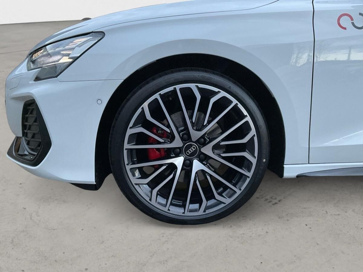 Audi A3 Sportback 35 TDI S line AHK SONOS HuD LED