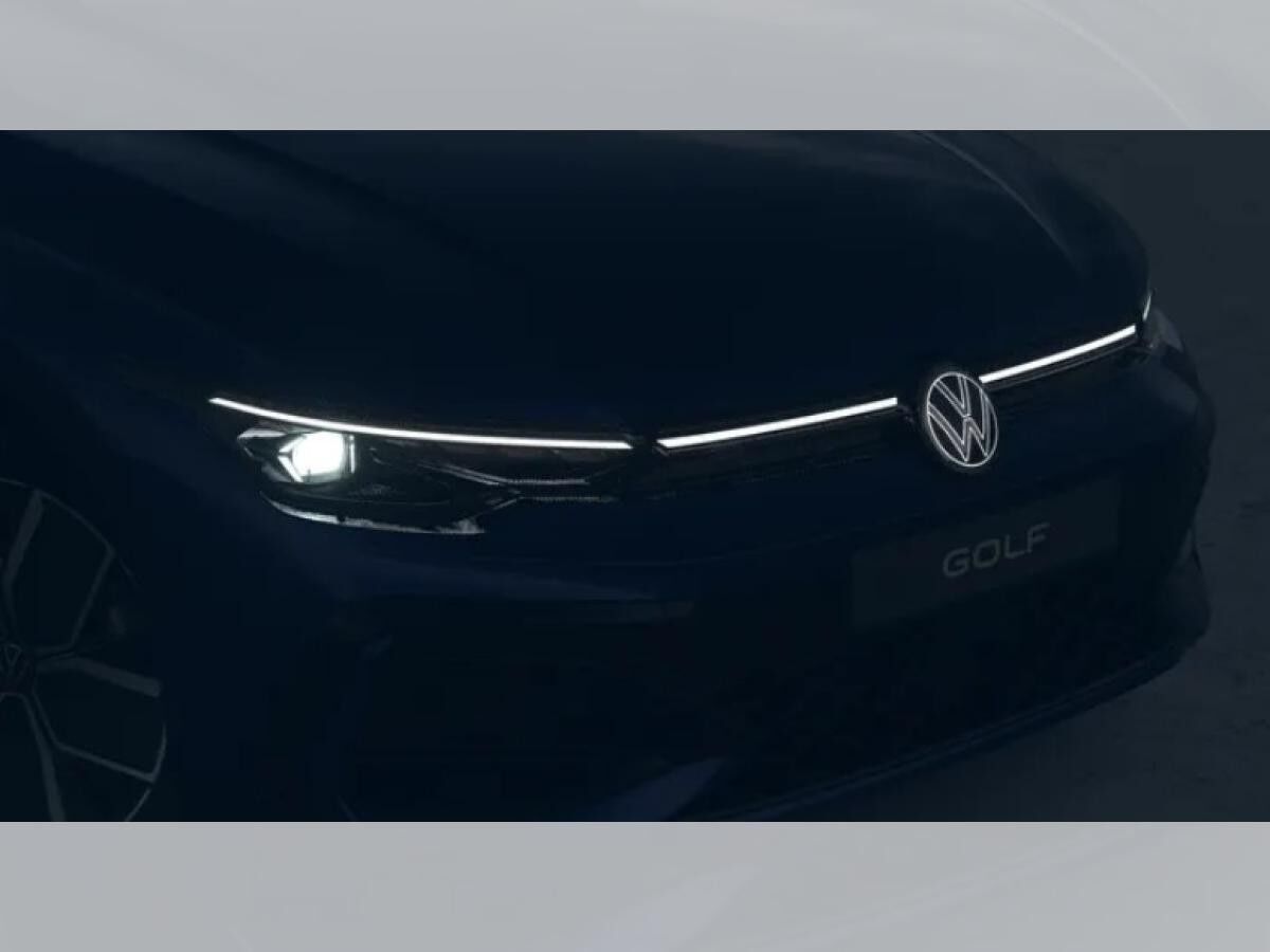 Volkswagen Golf VIII 1.5 eTSI DSG R-Line Black Style