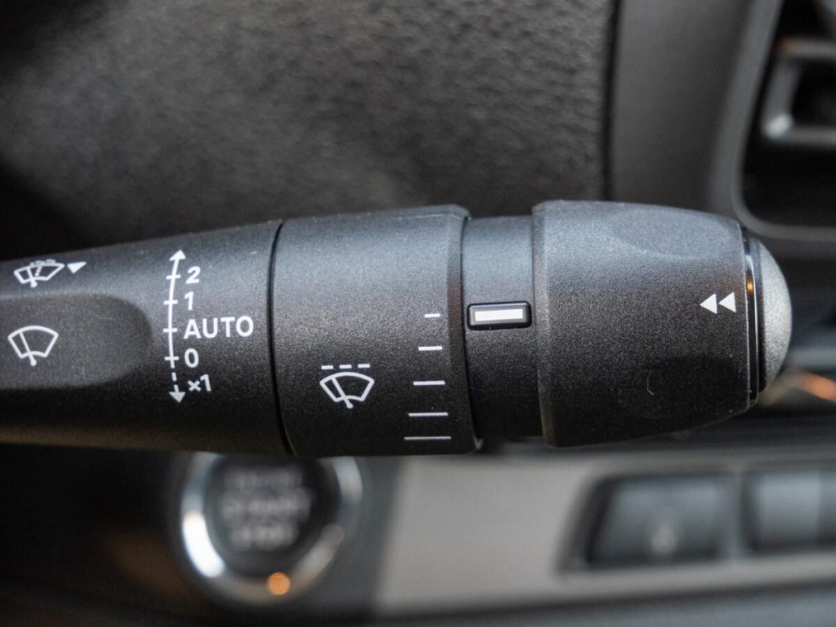 Citroën Jumpy Kasten Standard Elektromotor PDC NAVI LED