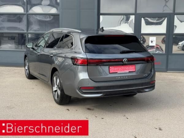 Volkswagen Passat Variant 1.5 eTSI DSG Business LED NAVI ACC PARKASS SHZ