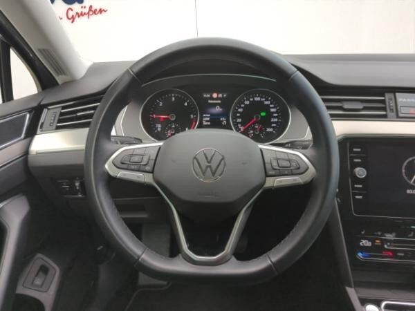Volkswagen Passat Variant Elegance 2.0 TDI DSG AHK,NAV,RFK,Matrix-LED