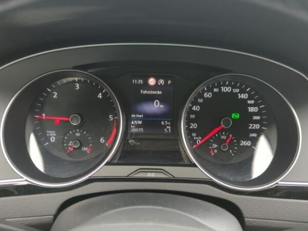 Volkswagen Passat Variant Elegance 2.0 TDI DSG AHK,NAV,RFK,Matrix-LED