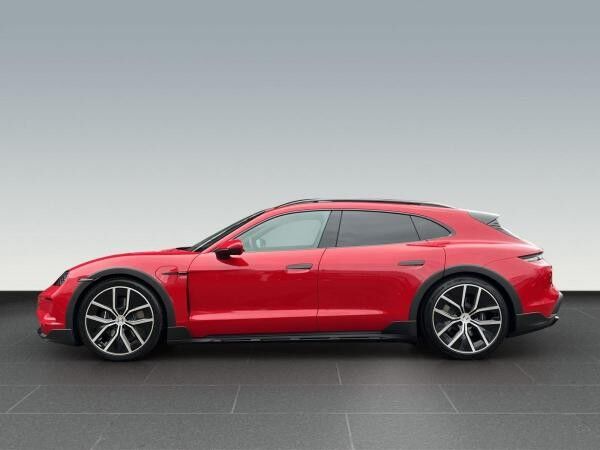 Porsche Taycan 4 Cross Turismo SportChrono,HD Matrix,BOSE,InnoDrive,Pano.