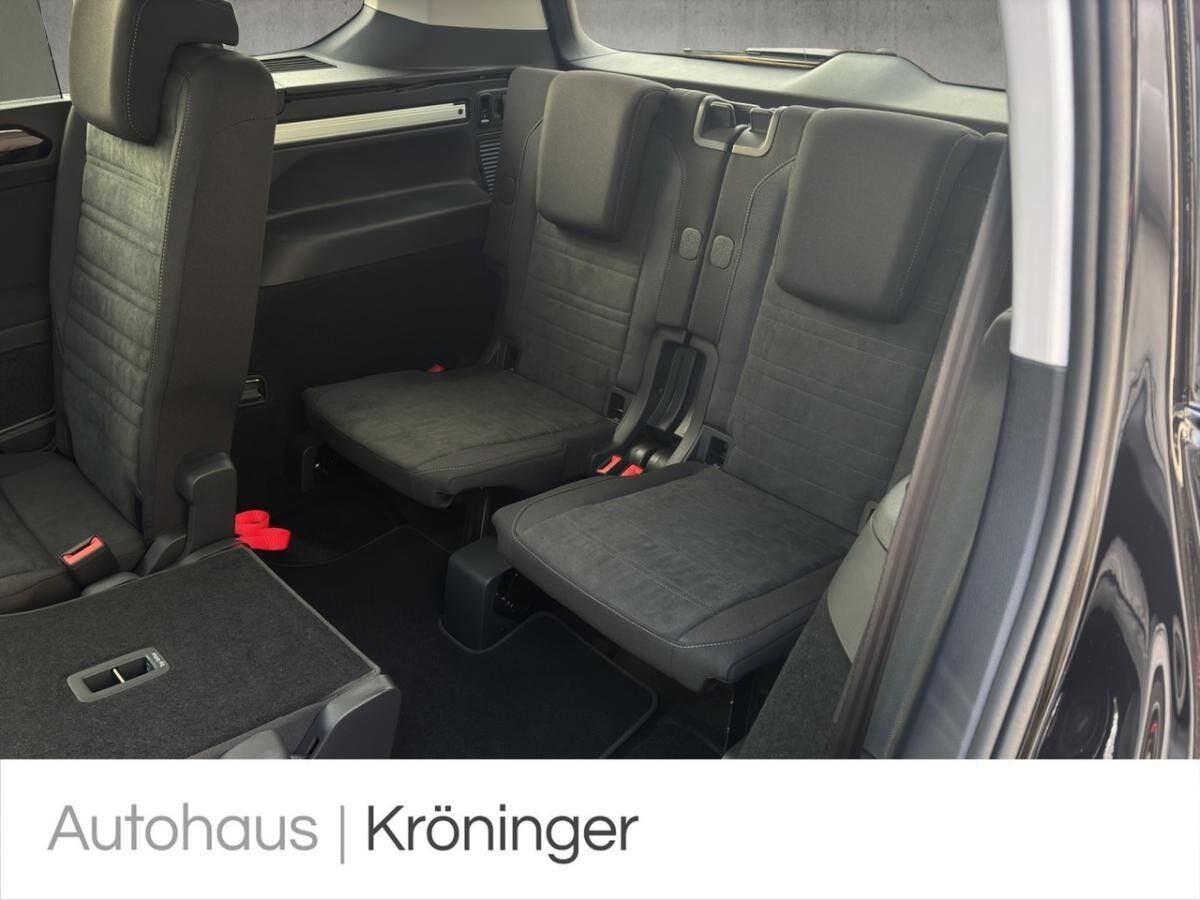 Volkswagen Touran Highline 1.5 TSI DSG **SOFORT VERFÜGBAR**