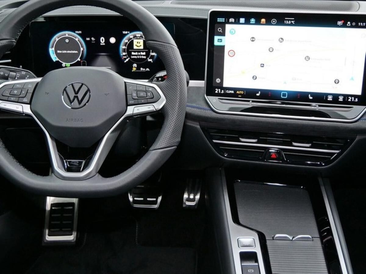 Volkswagen Passat R-Line 2,0 TDI SCR DSG / UPE br. 62.225,- VLW