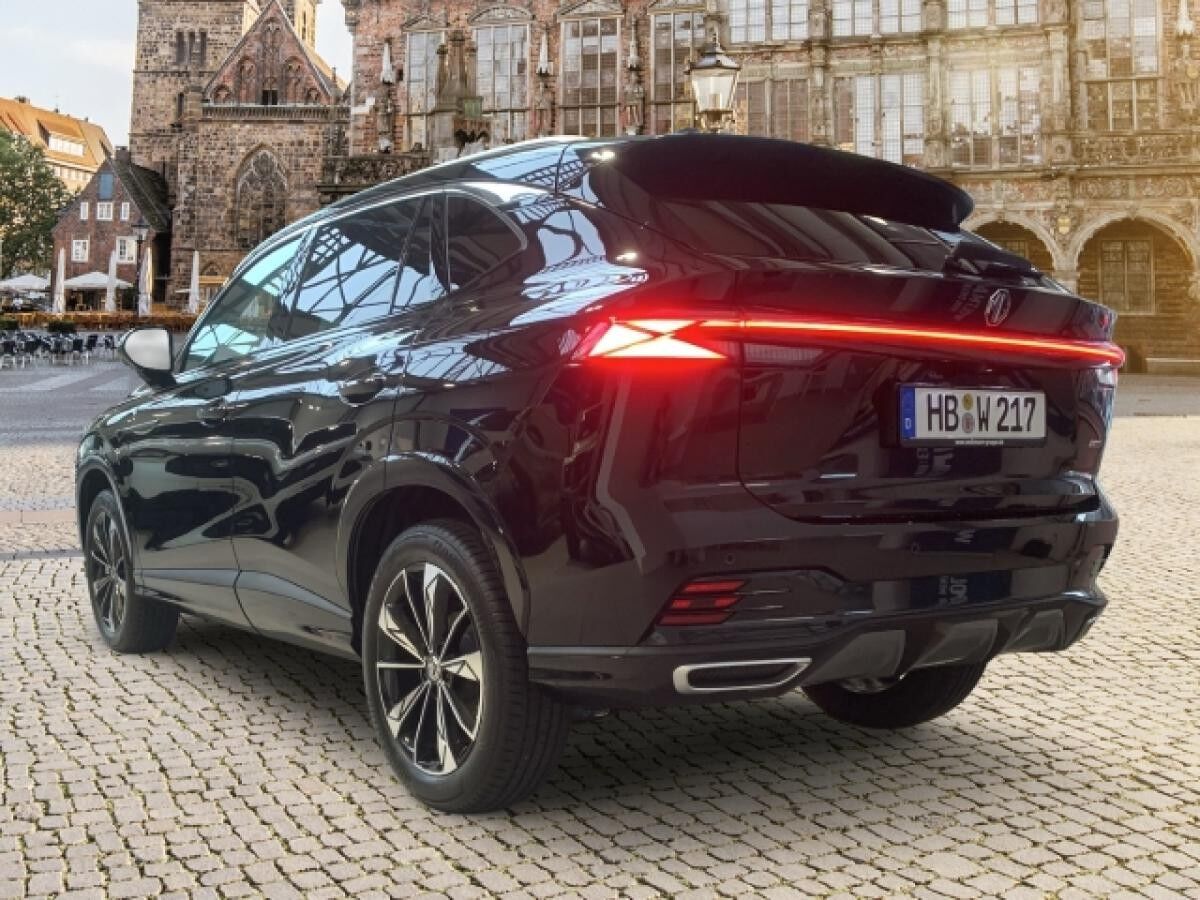 MG HS PHEV Luxury Priv Automatik- StandHZG Navi Leder Norddeutschland