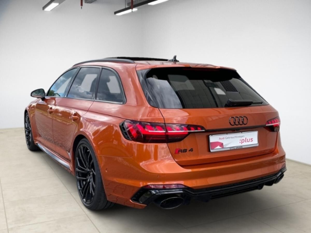 Audi RS4 Avant 2.9 TFSI quattro Tiptronic LEDER