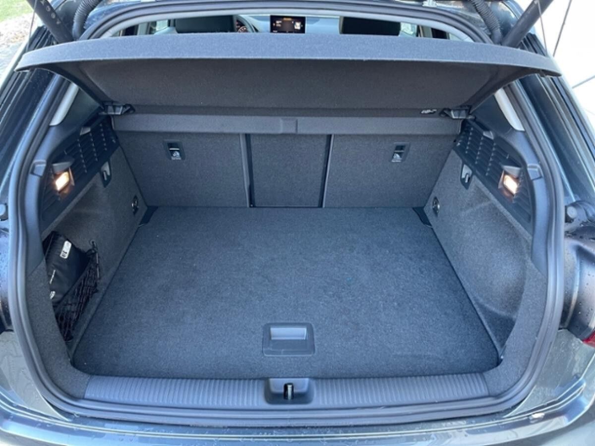 Audi Q2 30 TFSI S line KLIMA LED