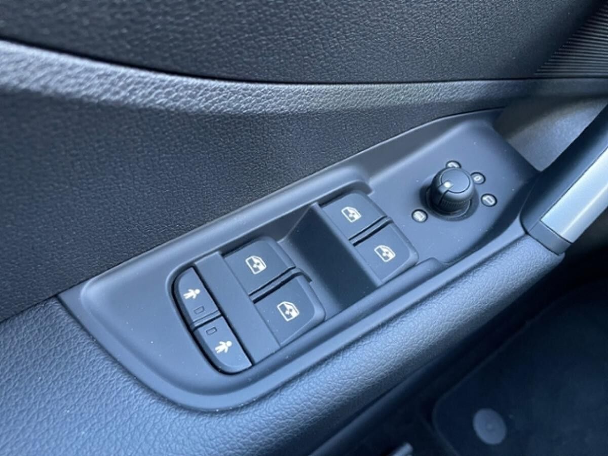 Audi Q2 30 TFSI S line KLIMA LED