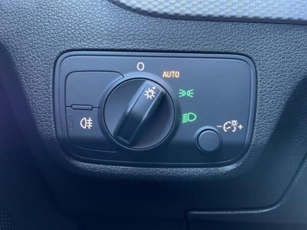 Audi Q2 30 TFSI S line KLIMA LED