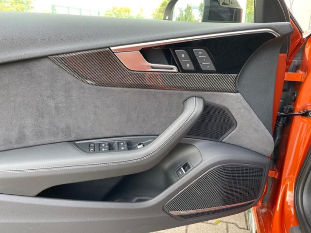 Audi RS4 Avant 2.9 TFSI quattro Tiptronic LEDER