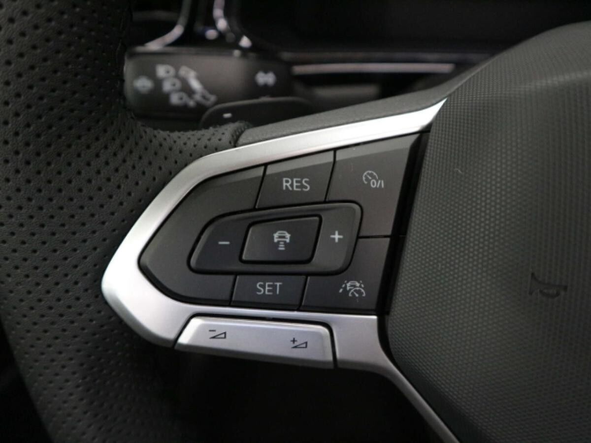 Volkswagen T-Roc Cabriolet R-Line 1.5 TSI DSG inkl. WR *SOFORT VERFÜGBAR*