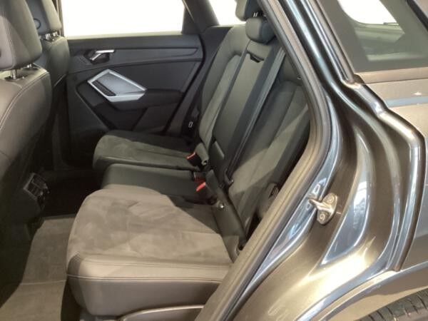 Audi Q3 S line 35TDI quattro S tronic Navi Rückfahrkam. El. Heckklappe