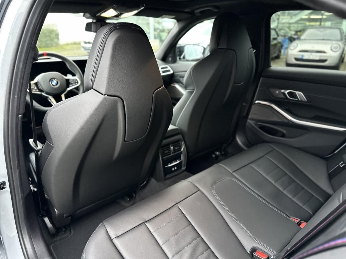 BMW M340i xDrive Limousine Sportpaket HK HiFi DAB