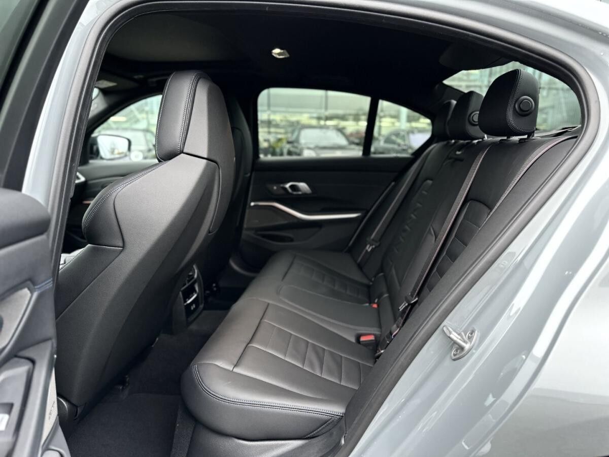 BMW M340i xDrive Limousine Sportpaket HK HiFi DAB