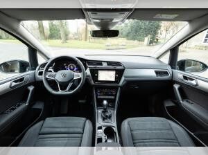 Volkswagen Touran Comfortline 1.5 TSI DSG • 7SITZER • NAVI • SOFORT Volkswagen Touran Comfortline 1.5 TSI DSG • 7SITZER • NAVI • SOFORT