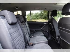 Volkswagen Touran Comfortline 1.5 TSI DSG • 7SITZER • NAVI • SOFORT Volkswagen Touran Comfortline 1.5 TSI DSG • 7SITZER • NAVI • SOFORT