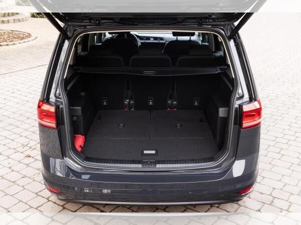 Volkswagen Touran Comfortline 1.5 TSI DSG • 7SITZER • NAVI • SOFORT