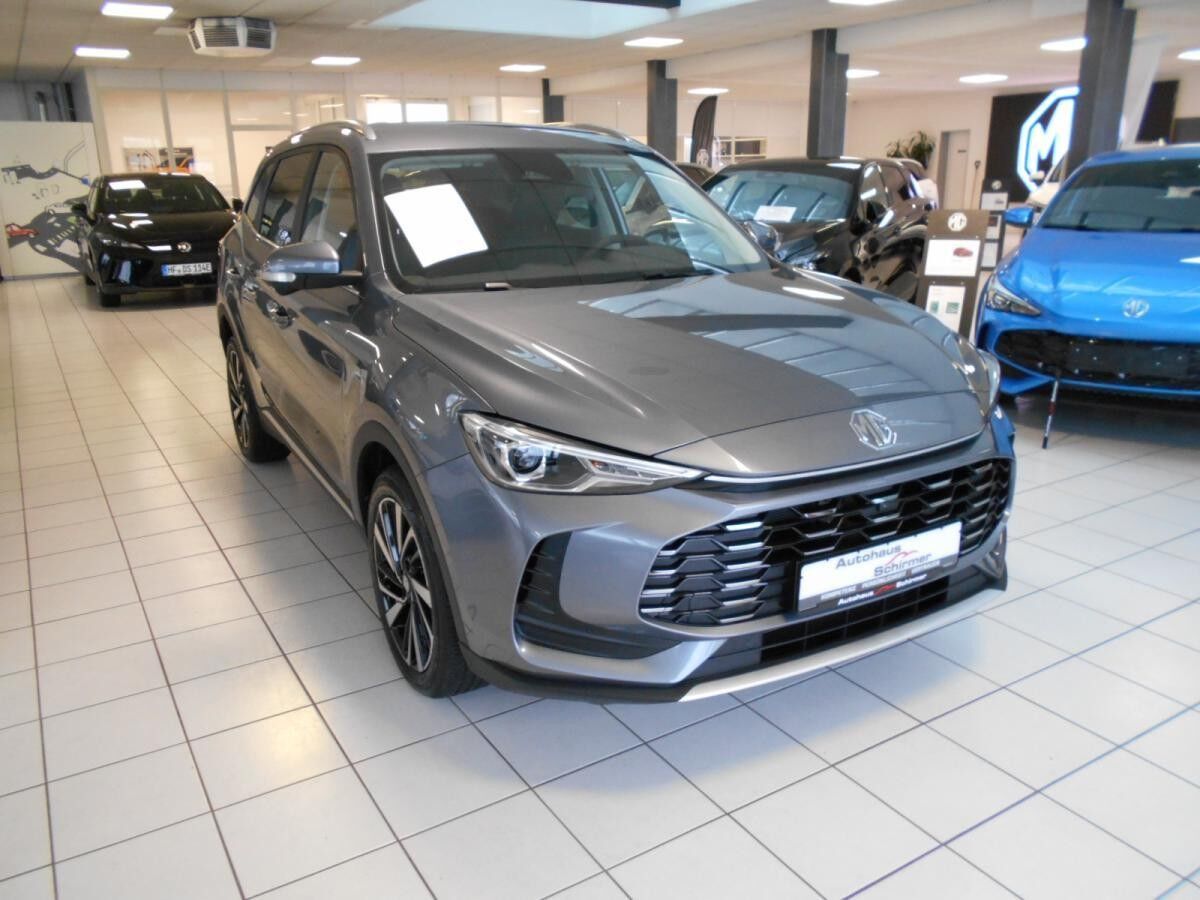 MG ZS Hybrid+  LUXURY