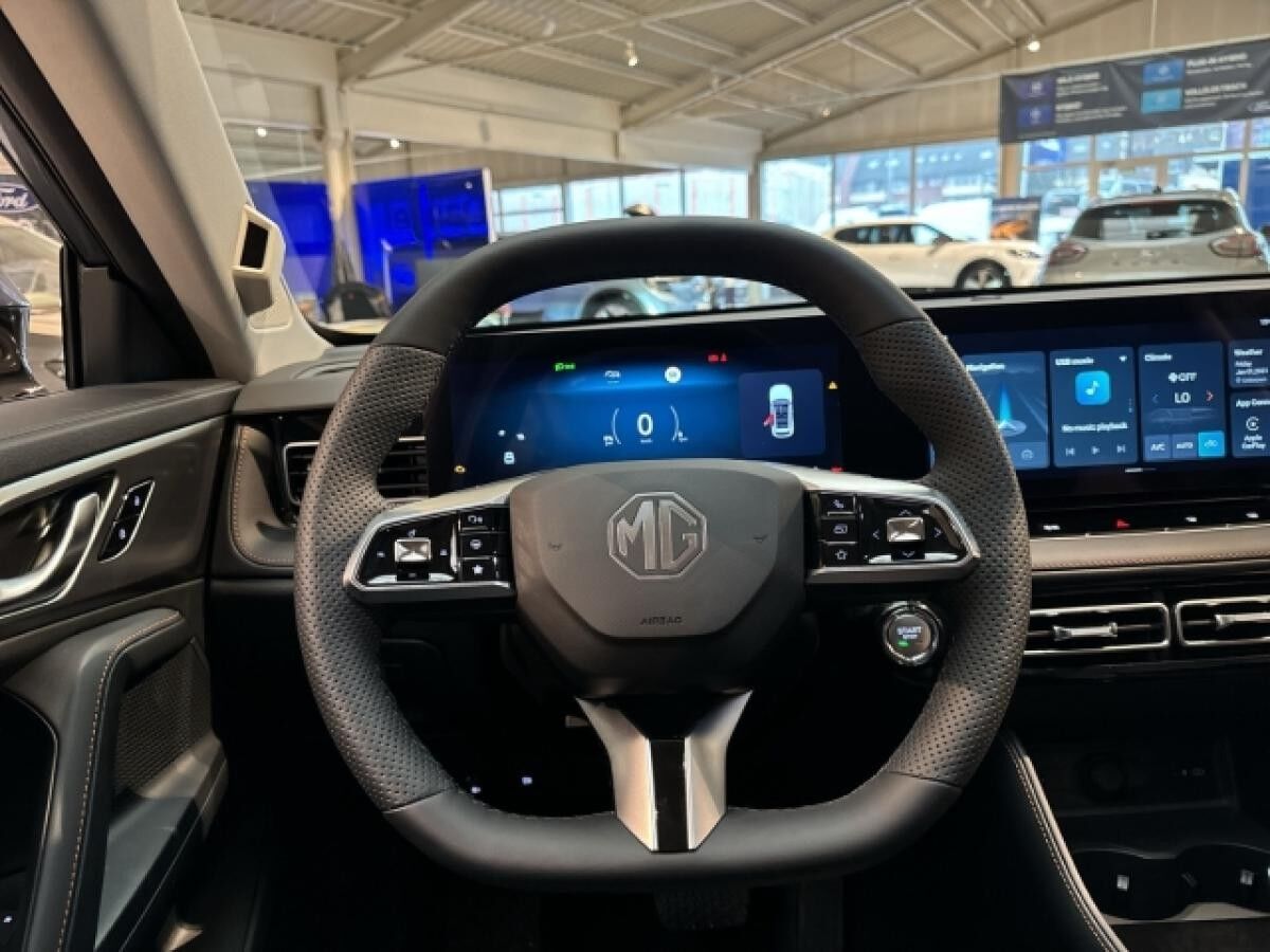 MG HS PHEV LUXURY unterschiedliche Farben