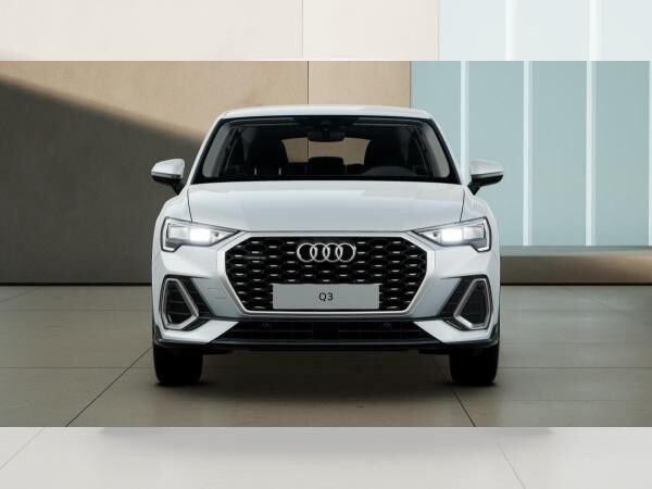 Audi Q3 Sportback 40 TFSI quattro Kamera AHK Navi inkl. Winterräder